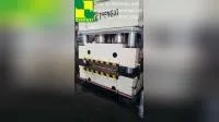 木製ドアスキンエンボス加工用油圧プレス機